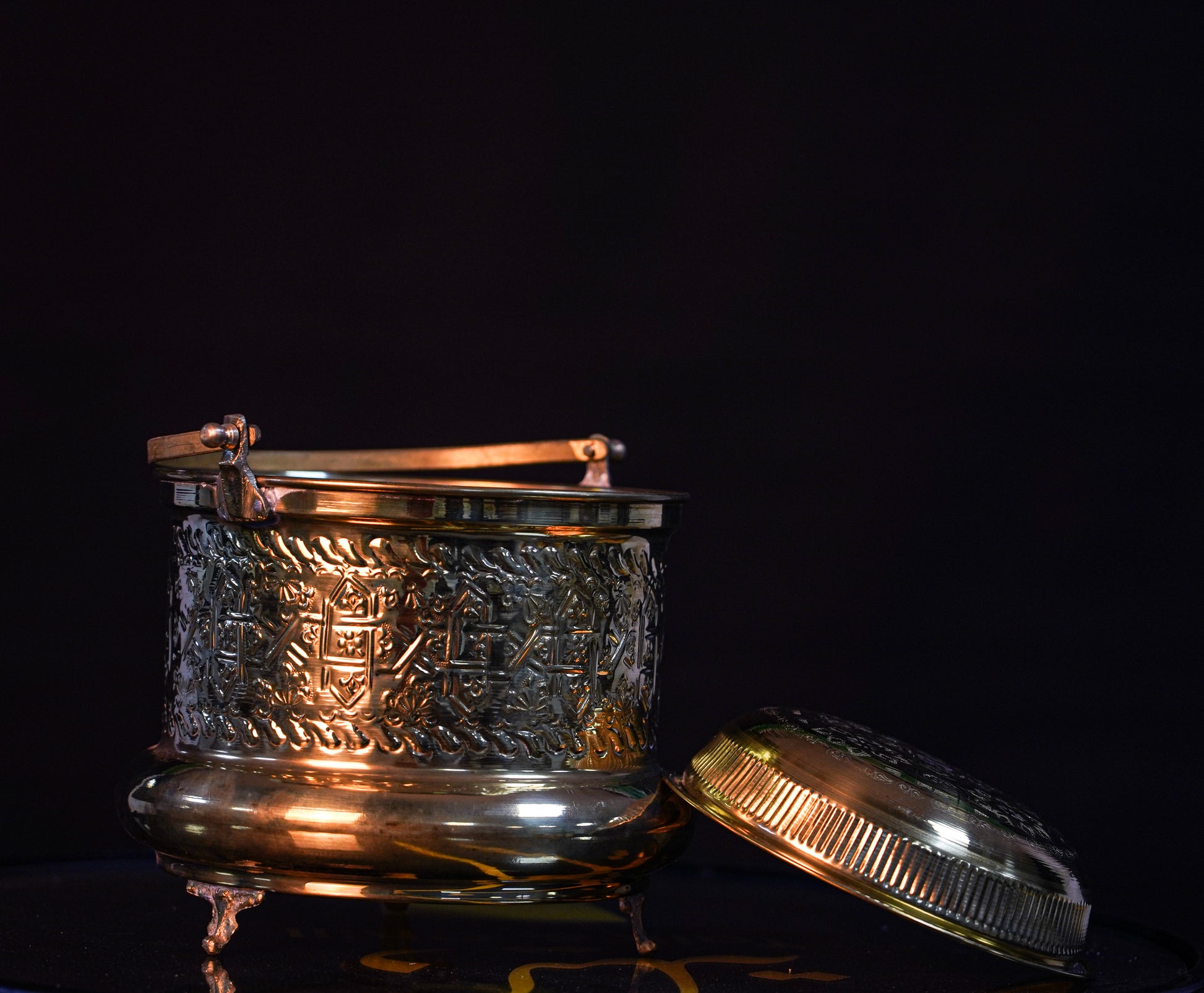 Handcrafted Moroccan Brass Water Vessel – Traditional Artisan Craft