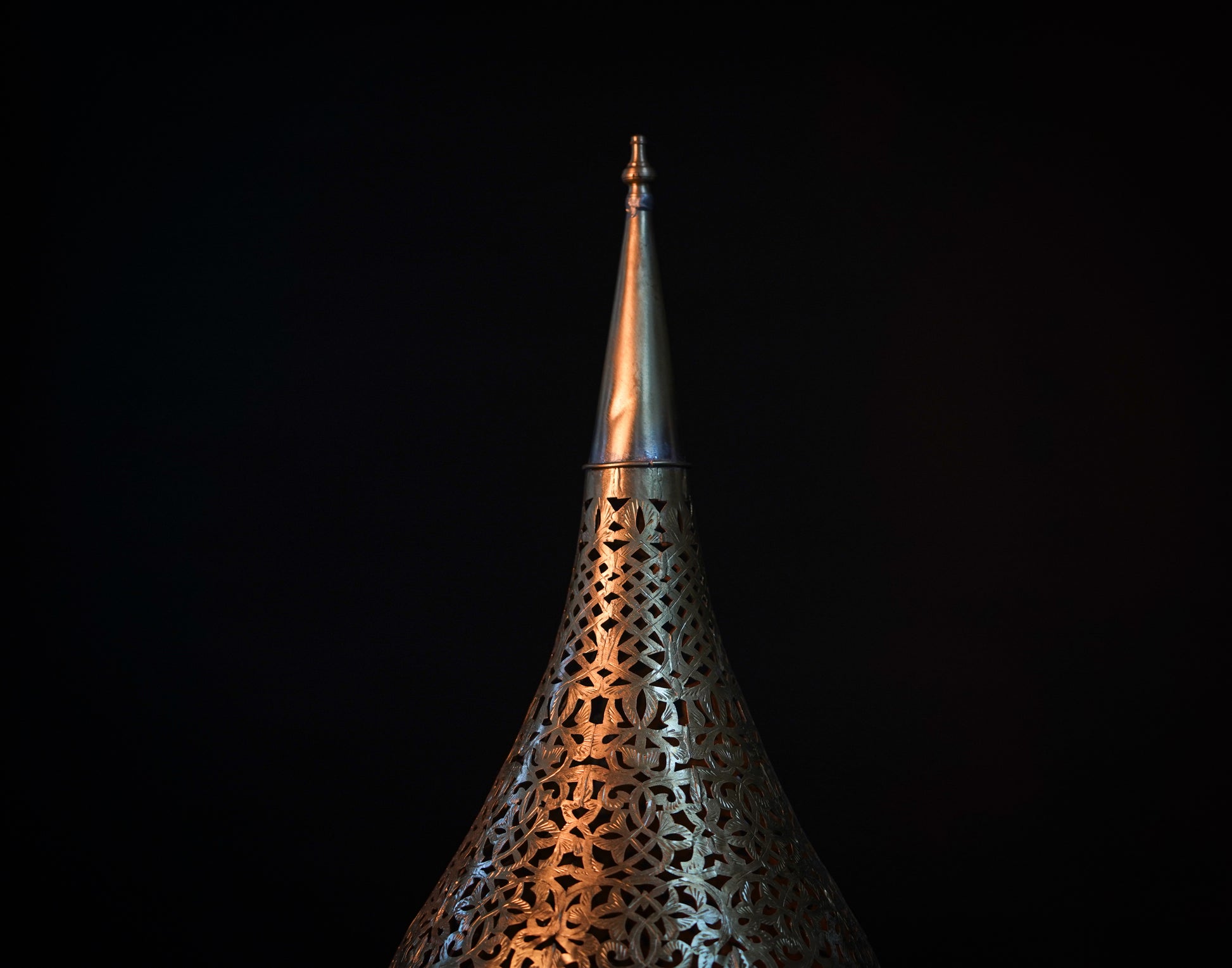 Moroccan Pierced Brass Table Lamp – Handmade Oriental Light